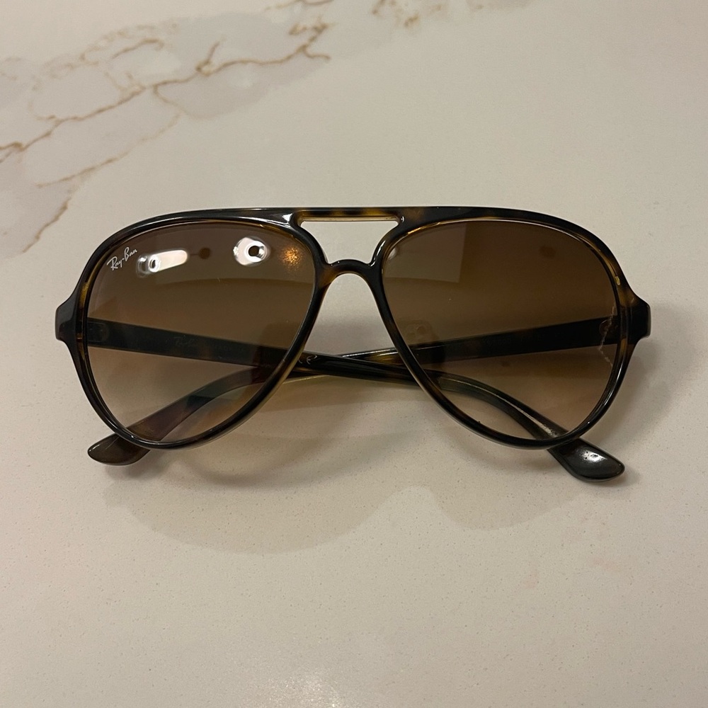 Ray-Ban Cats 5000 Sunglasses